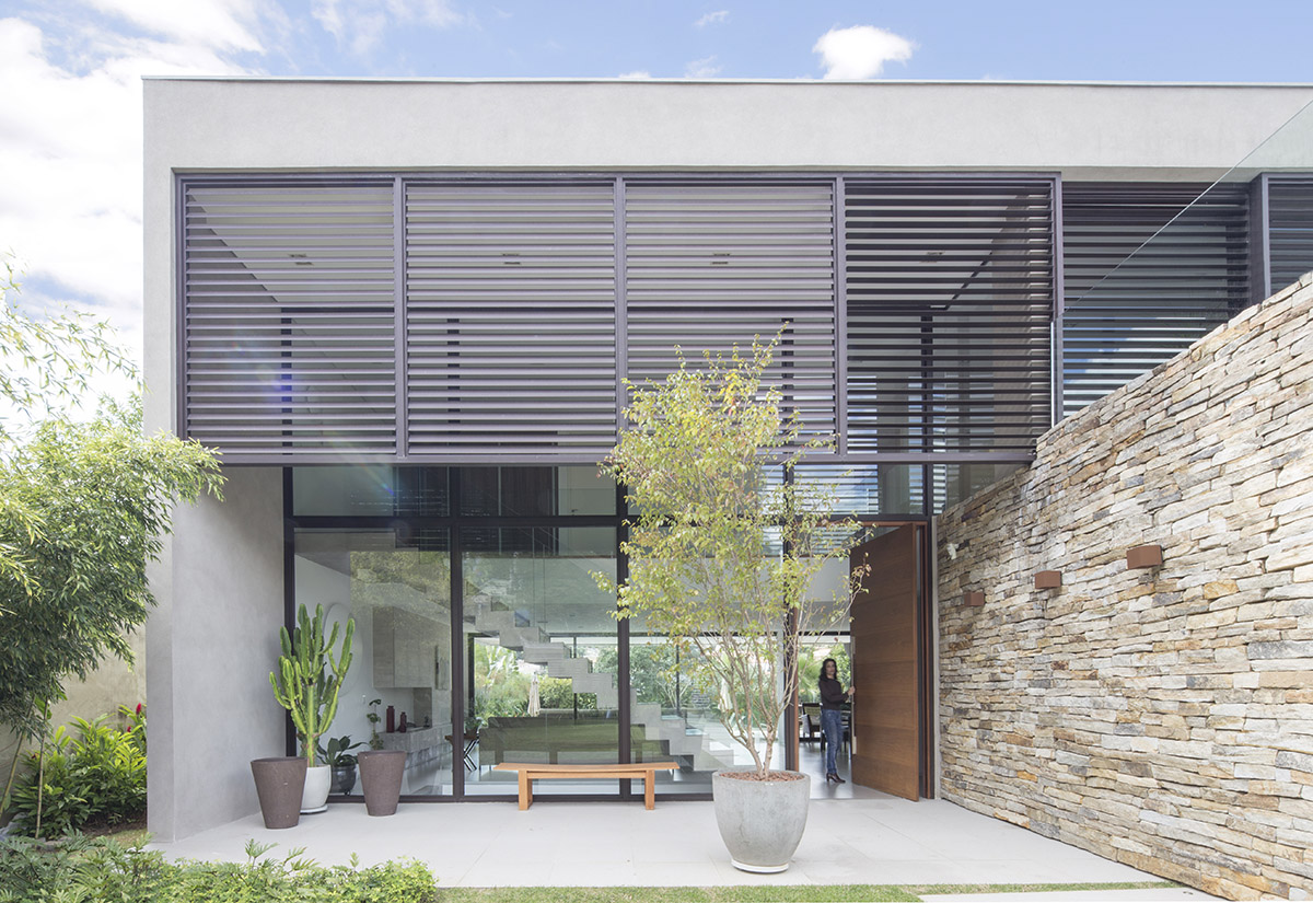 Controle a iluminação com Brises de alumínio